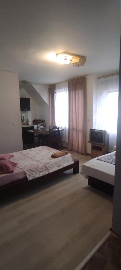 Apartment Ivaylo Varna Exteriér fotografie