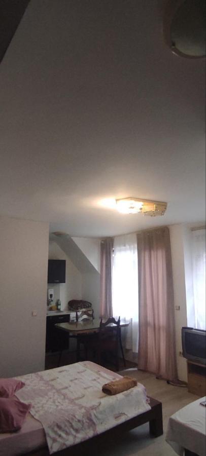 Apartment Ivaylo Varna Exteriér fotografie